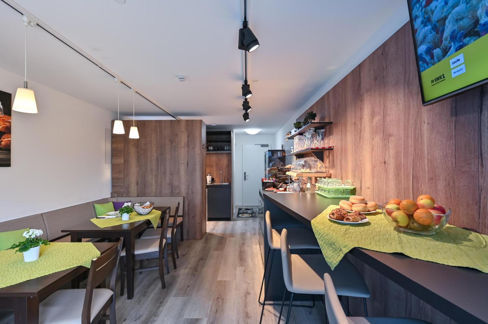 Hotel Gaestehaus Stock Zimmer Baeckerstueble 프리드리히스하펜 외부 사진